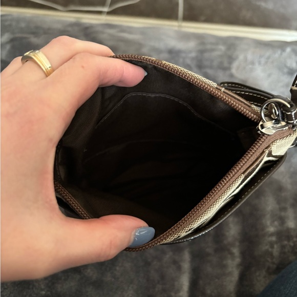 Small crossbody coach bag - Picture 7 of 8